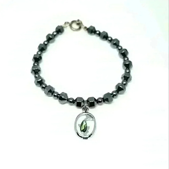 Beautiful Shiny Beaded Bracelet with Dolphin Pendant - Picture 1 of 4